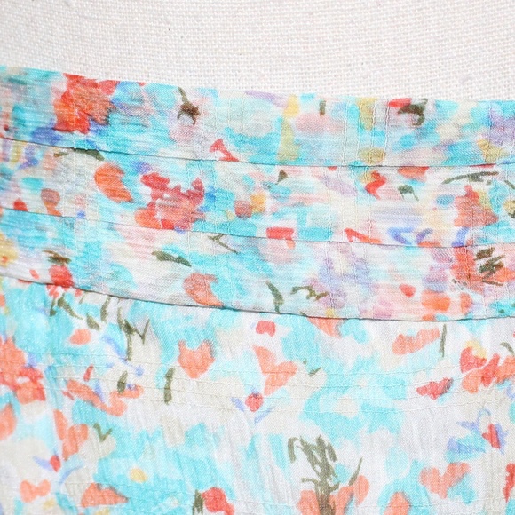 J.Crew, 100% silk skirt floral water color - Picture 6 of 6